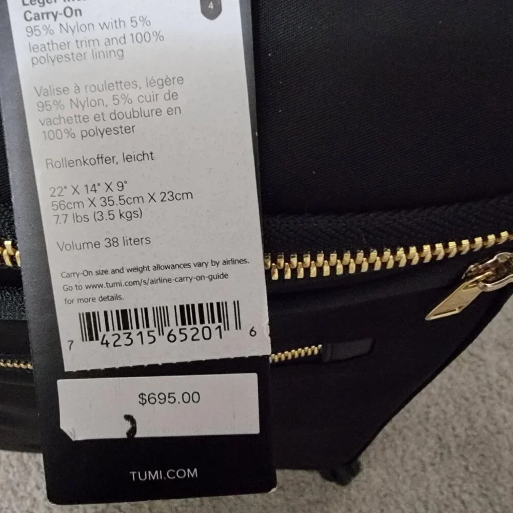 Tumi Carry on